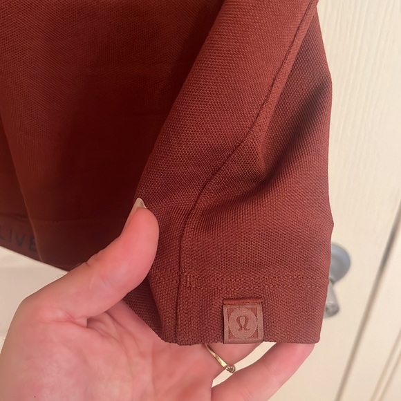 Lululemon men’s polo - Picture 5 of 10